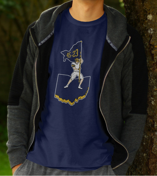 45-23 Football Player Flag Plant Ohio Outline T-Shirt