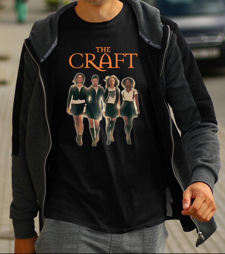 Mia Moore The Craft Movie Characters Walking Together T-Shirt