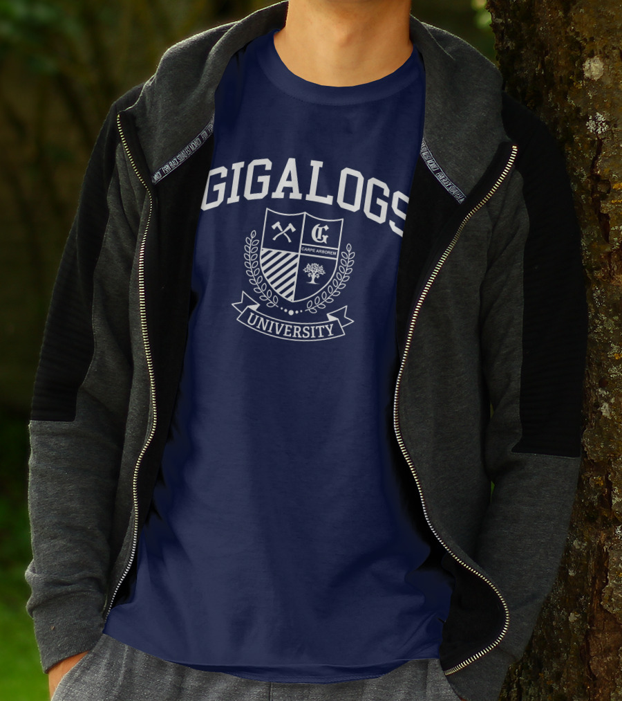 Worldofkeralis Gigalogs University Crest Carpe Arborem T-Shirt