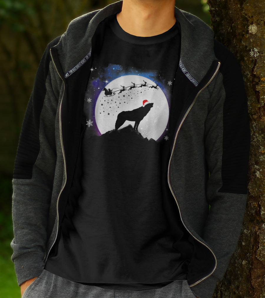 Wolf Santa Hat Full Moon Christmas Night T-Shirt
