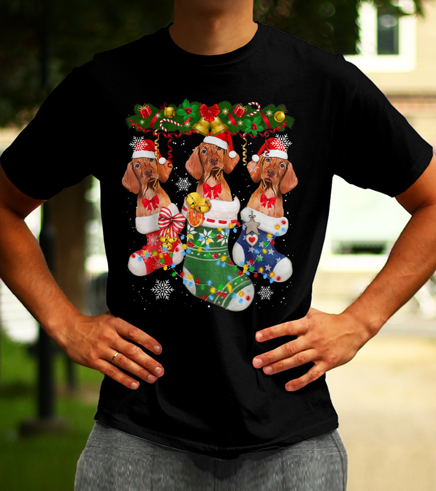Vizsla Dogs In Christmas Stockings With Santa Hats And Holiday Decorations T-Shirt