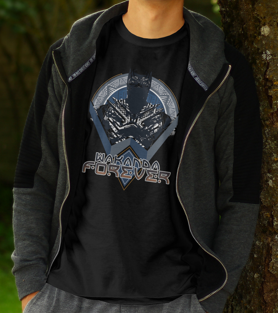 Marvel Black Panther Wakanda Forever Geometric Triangle T-Shirt