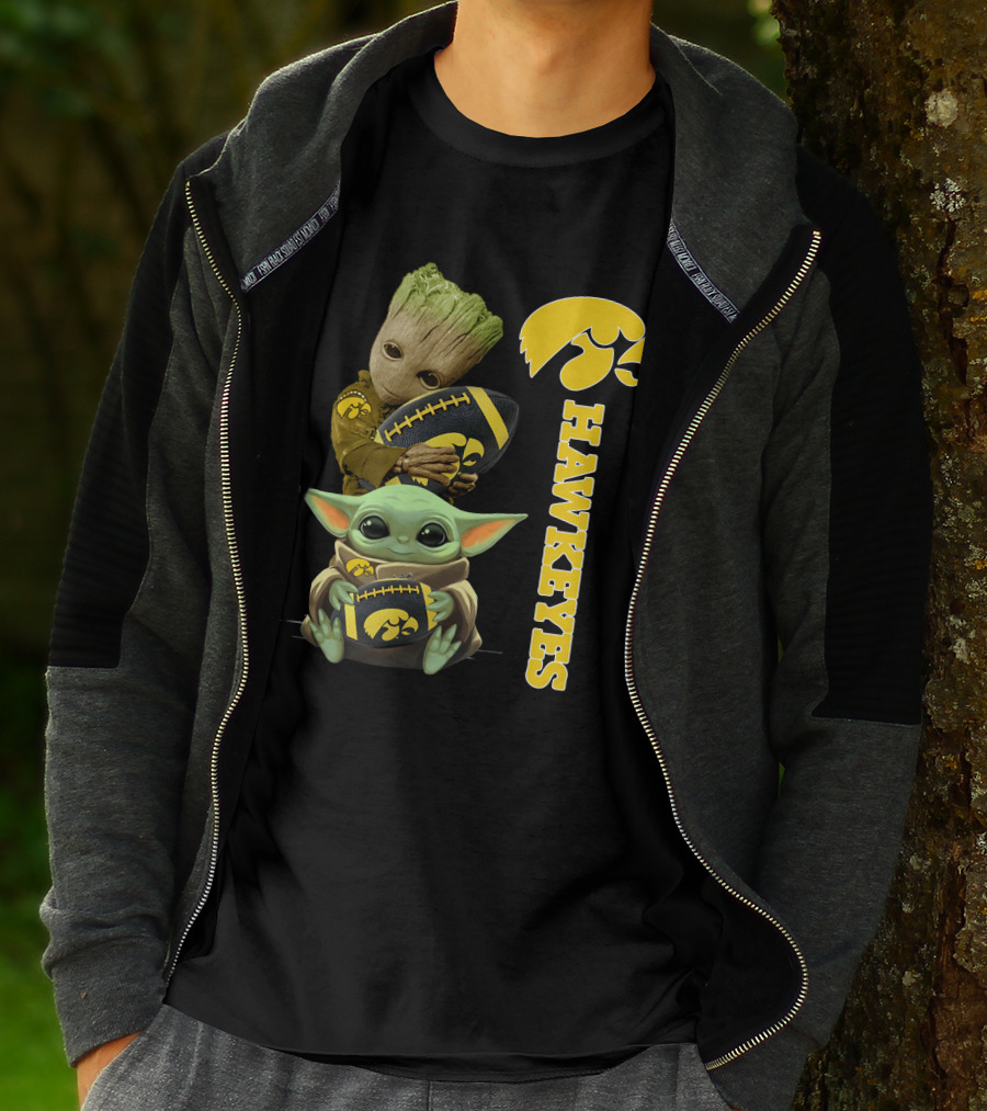 Baby Groot And Baby Yoda Hawkeyes T-Shirt