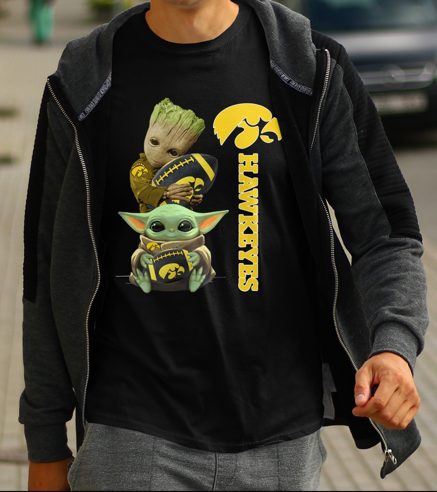 Baby Groot And Baby Yoda Hawkeyes T-Shirt