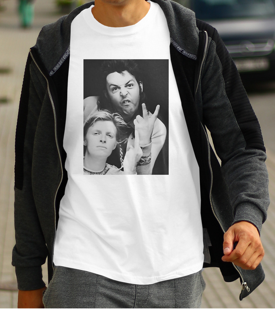 Paul Linda Wings Over Europe V Iconic Rock Duo Black White Photographic T-Shirt