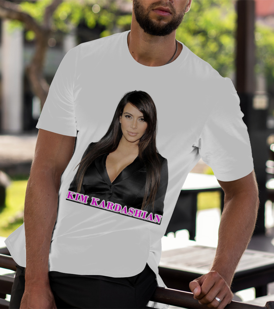 KIM KARDASHIAN T-Shirt