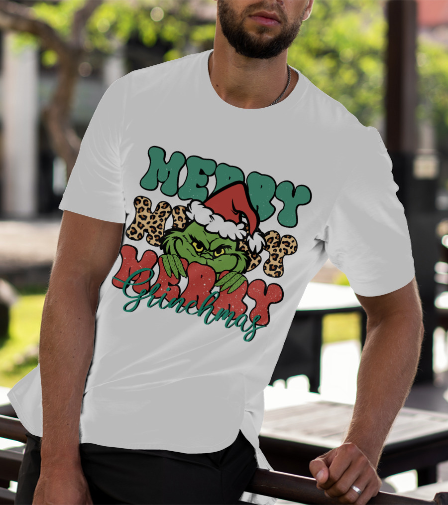 Merry Grinchmas Merry Merry Merry Grinch Christmas Santa Hat Green Face Leopard Print T-Shirt