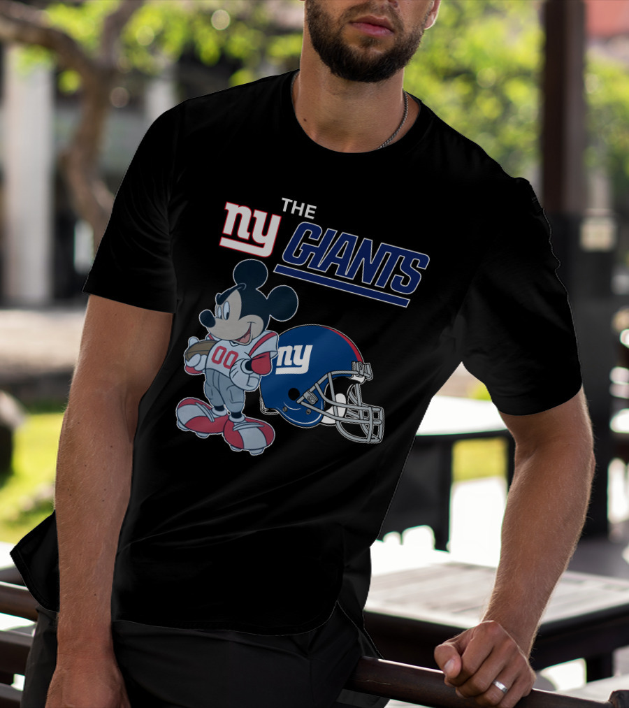 NEW YORK GIANTS MICKEY MOUSE FOOTBALL HELMET 00 T-Shirt