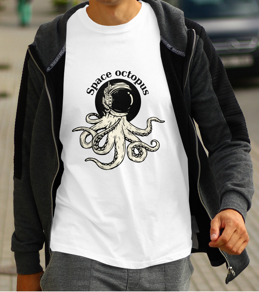 Space Octopus Astronaut Helmet Retro T-Shirt