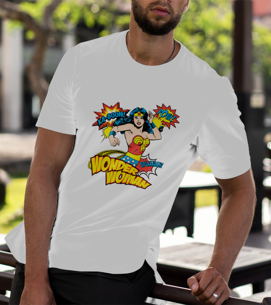 Wonder Woman DC Comics Ka-Boom Pow Splaash T-Shirt