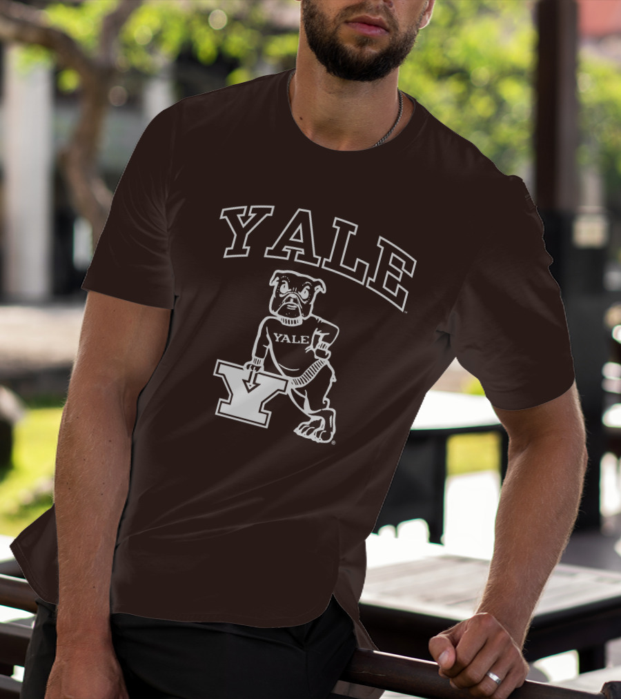Yale Bulldogs Vintage Mascot Drawing T-Shirt