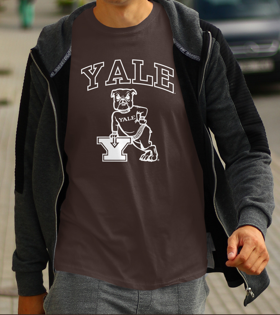 Yale Bulldogs Vintage Mascot Drawing T-Shirt