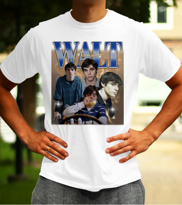 Breaking Bad Vintage 90s Drama Tv Series Walt Junior Photographic Merch Lightning Background T-Shirt