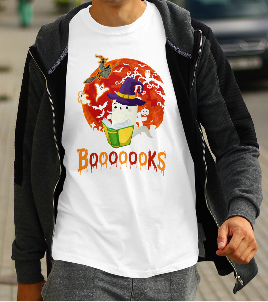 BOOOOOOKS Ghost Reading Witch Hat Halloween Scene T-Shirt
