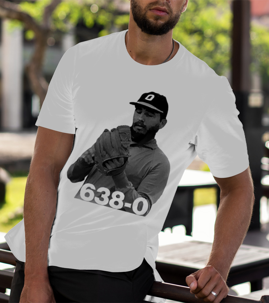 Castro 638-0 Baseball Pitcher Image With Cap Displaying 'O' T-Shirt