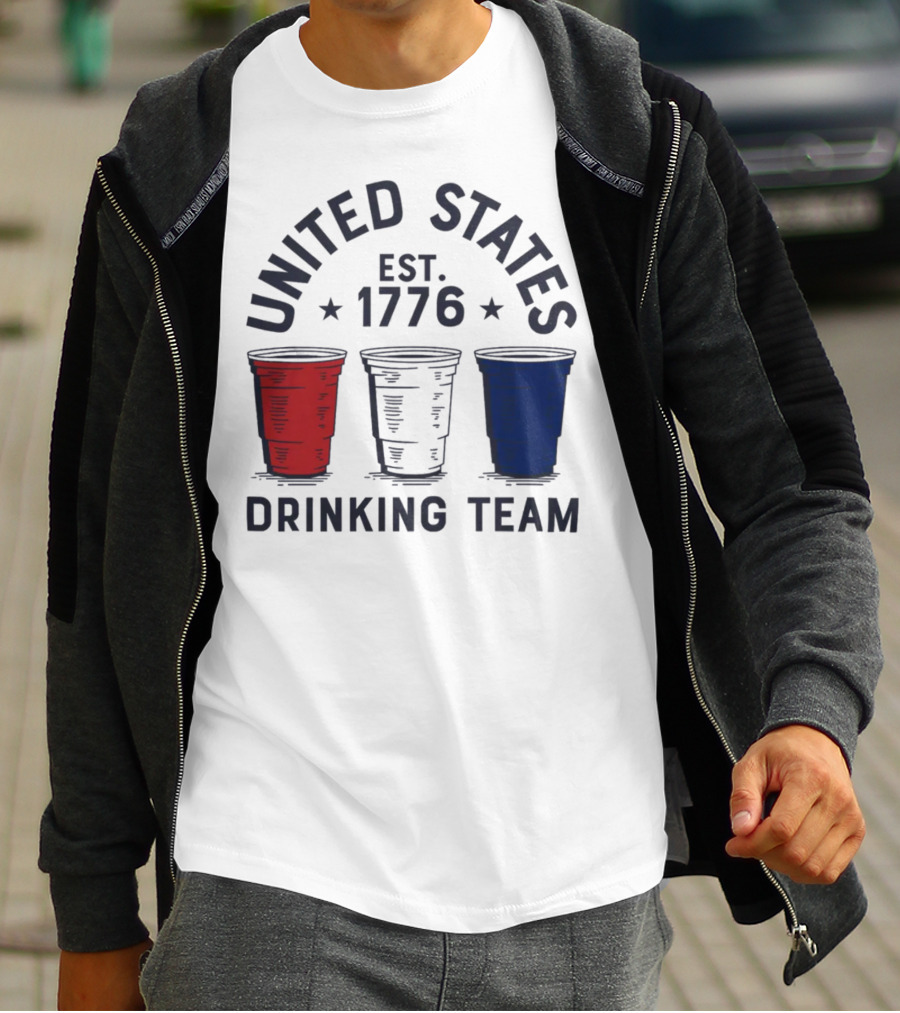 United States Drinking Team Est 1776 Red White Blue Cups T-Shirt