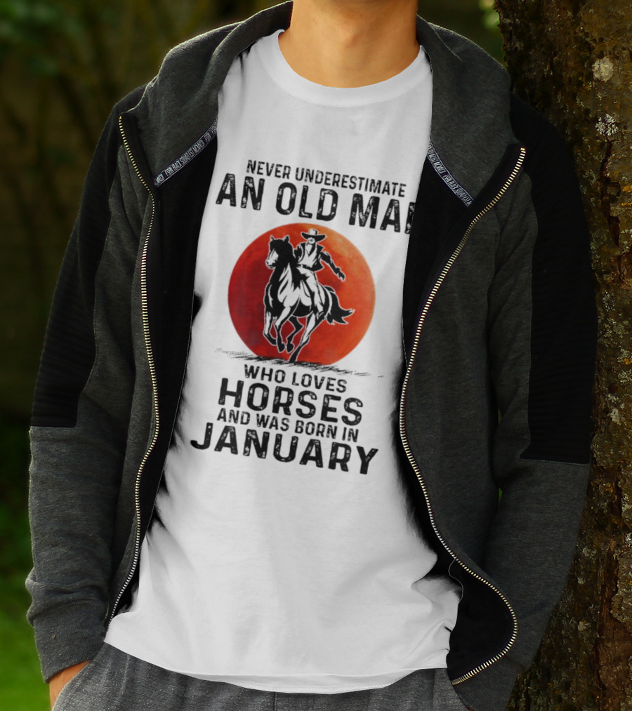 Never Underestimate An Old Man Who Loves Horses Born In January Riding A Horse Against A Red Moon T-Shirt