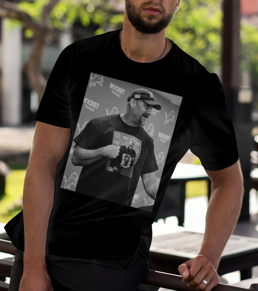 Rocket Mortgage Lions Press Conference Holmes Pulling Hilarious T-Shirt