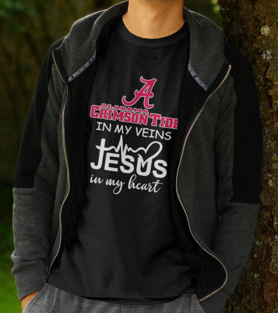 Alabama Crimson Tide A Logo In My Veins Jesus Heartbeat In My Heart T-Shirt