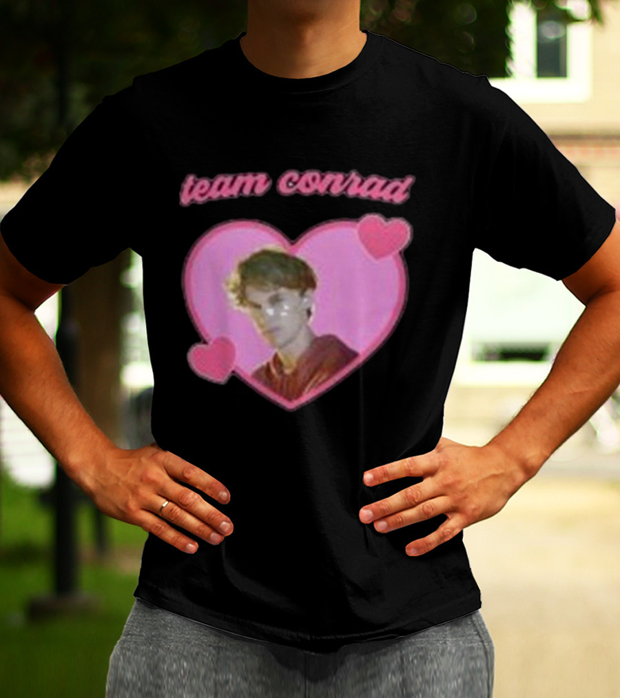 Team Conrad Heart Design Lembrar T-Shirt