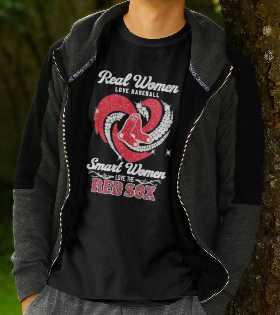 Real Women Love Baseball Smart Women Love The Red Sox Heart T-Shirt