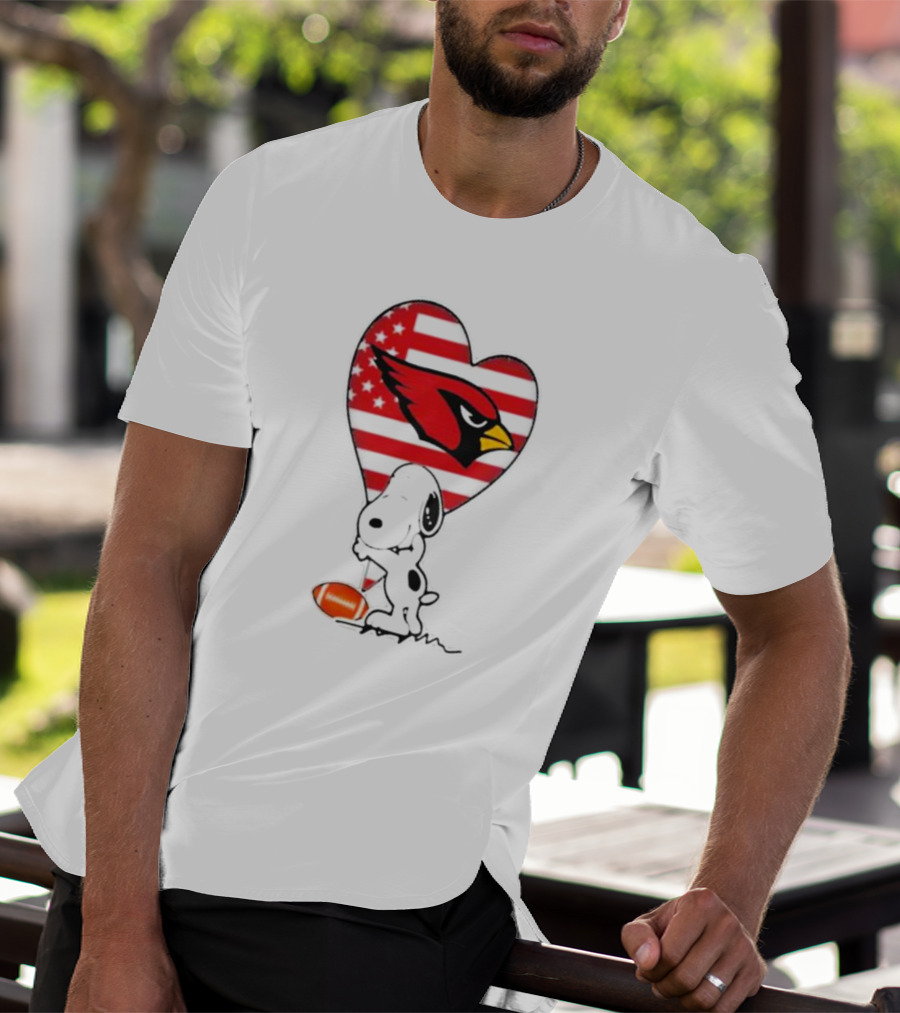 Arizona Cardinals NFL Football Peanuts Movie Snoopy Hugging Heart T-Shirt
