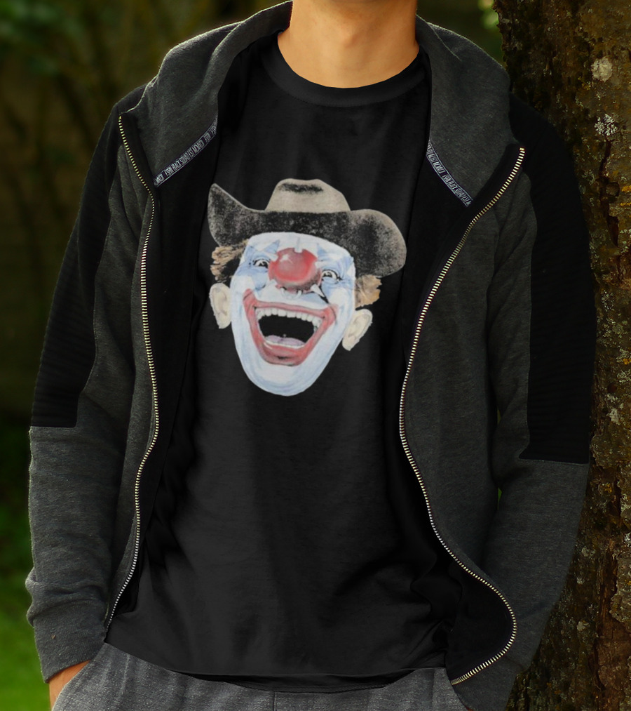 Hard Jewelry We Don’t Clown Around Laughing Cowboy Clown Face T-Shirt