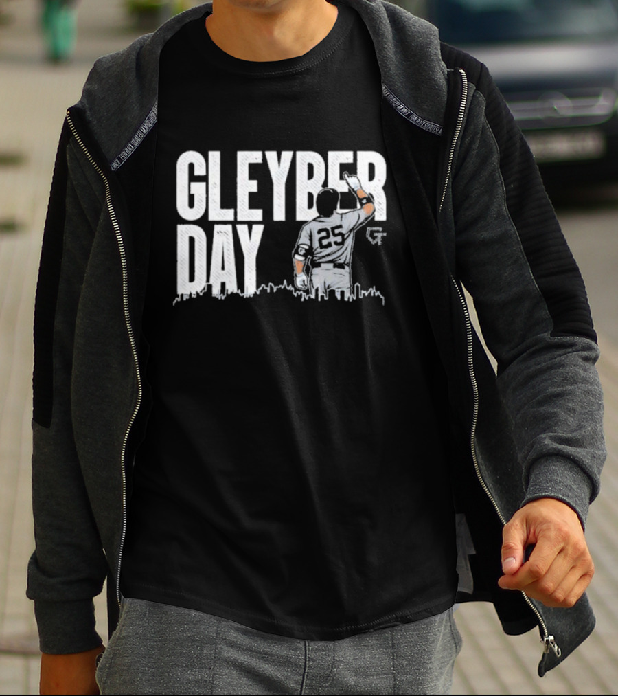 Gleyber Day Baseball Player 25 Salute With City Skyline T-Shirt