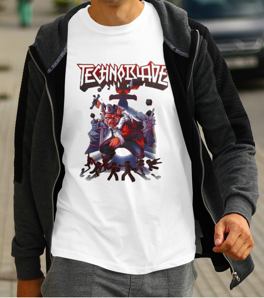 Technoblade Warrior Pig With Sword And Crown T-Shirt