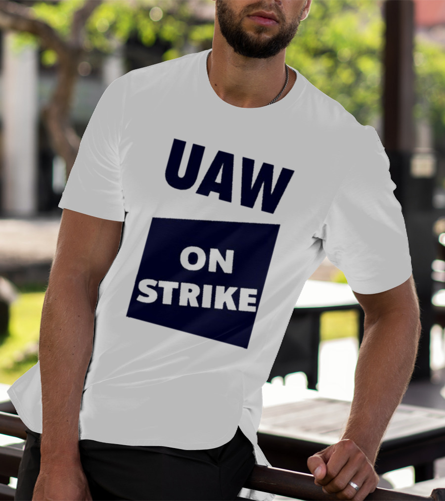 Sara Nelson Uaw On Strike Solidarity Message T-Shirt