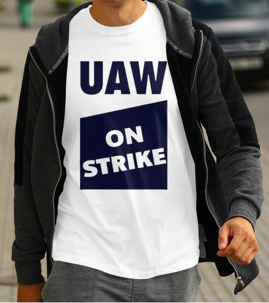 Sara Nelson Uaw On Strike Solidarity Message T-Shirt