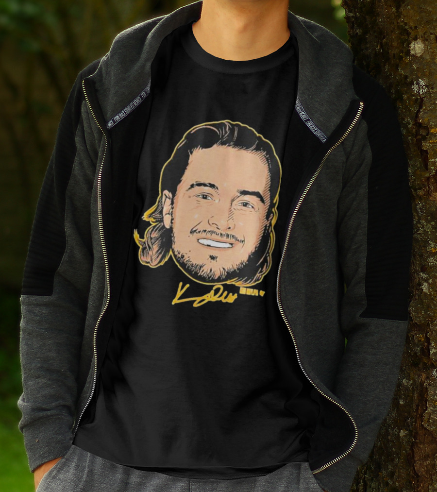 Kenny Pickett Swag Head Signature Présente T-Shirt