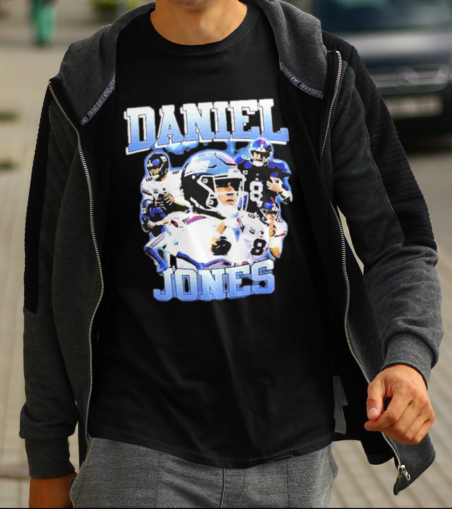Daniel Jones Ny Giants Football Quarterback Montage T-Shirt