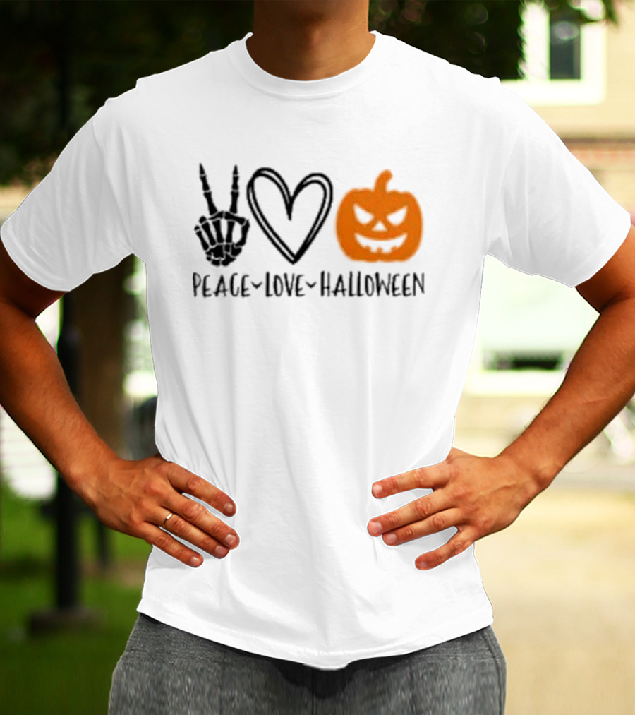 Peace Love Halloween Skeleton Hand Heart Pumpkin T-Shirt