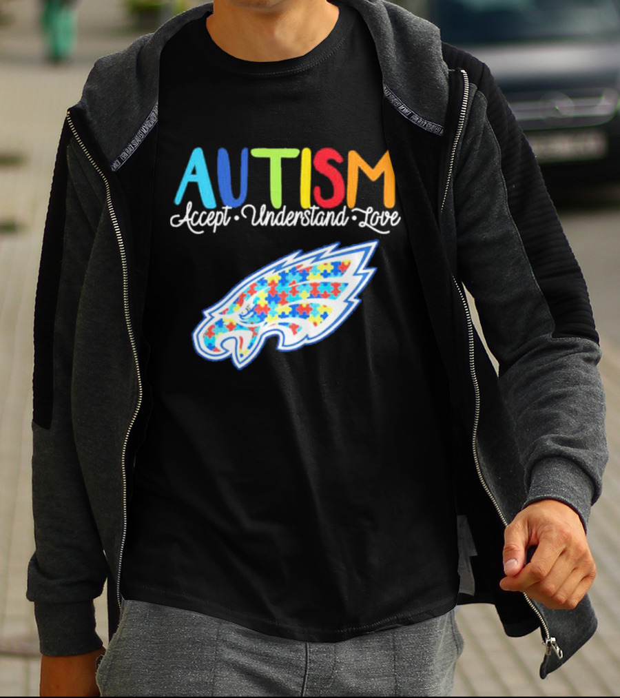 Philadelphia Eagles Autism Accept Understand Love Puzzle T-Shirt