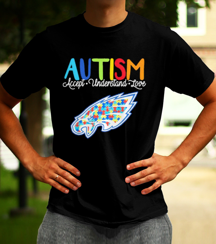 Philadelphia Eagles Autism Accept Understand Love Puzzle T-Shirt