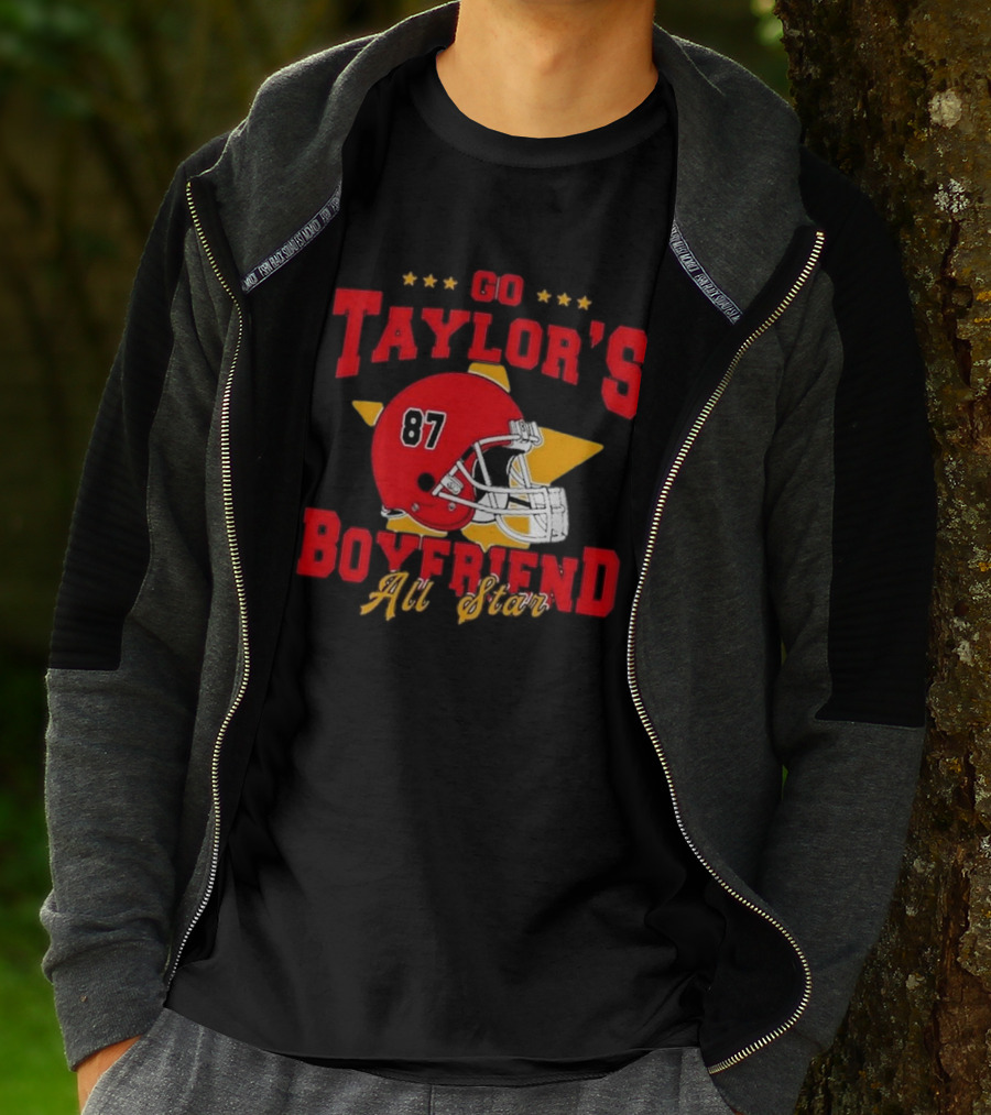 Go Taylor’s Boyfriend All Star Football Helmet 87 T-Shirt