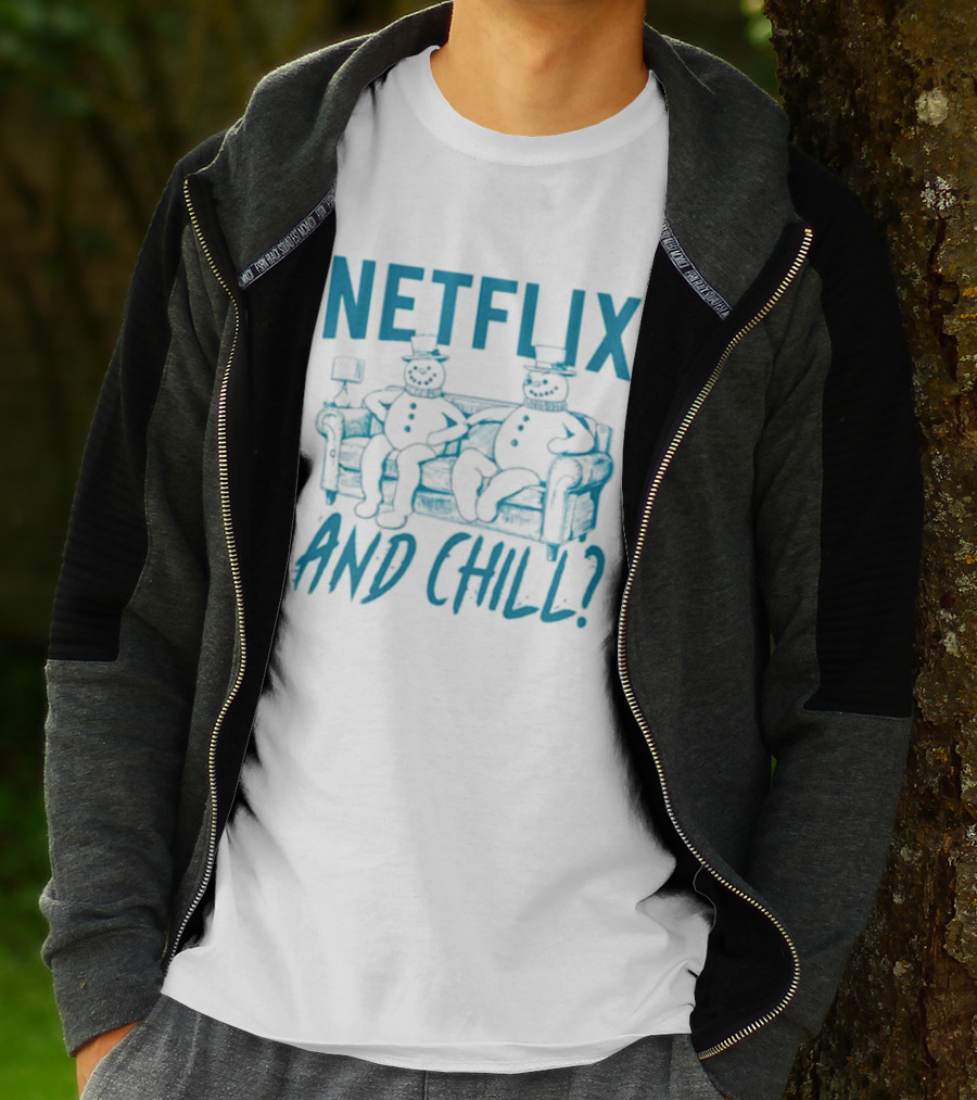 Netflix And Chill Snowman Couch Scene T-Shirt