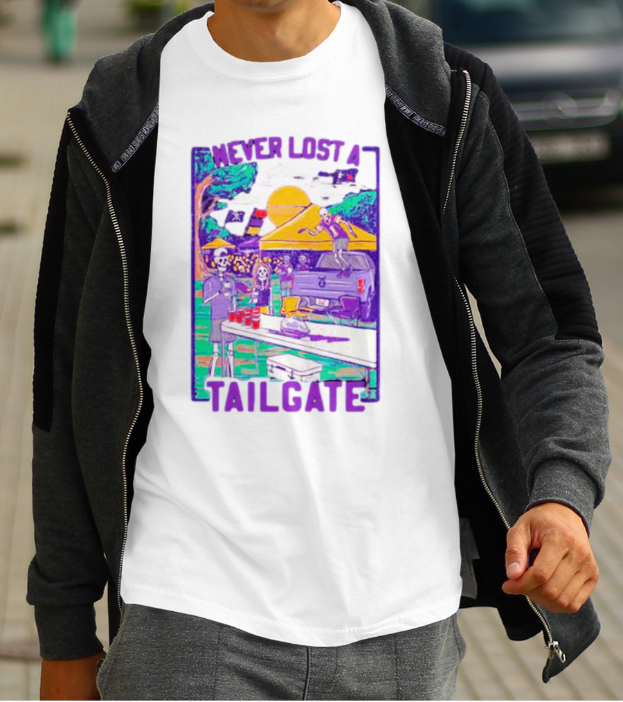 East Carolina Pirates Never Lost A Tailgate Skeleton Party Scene T-Shirt