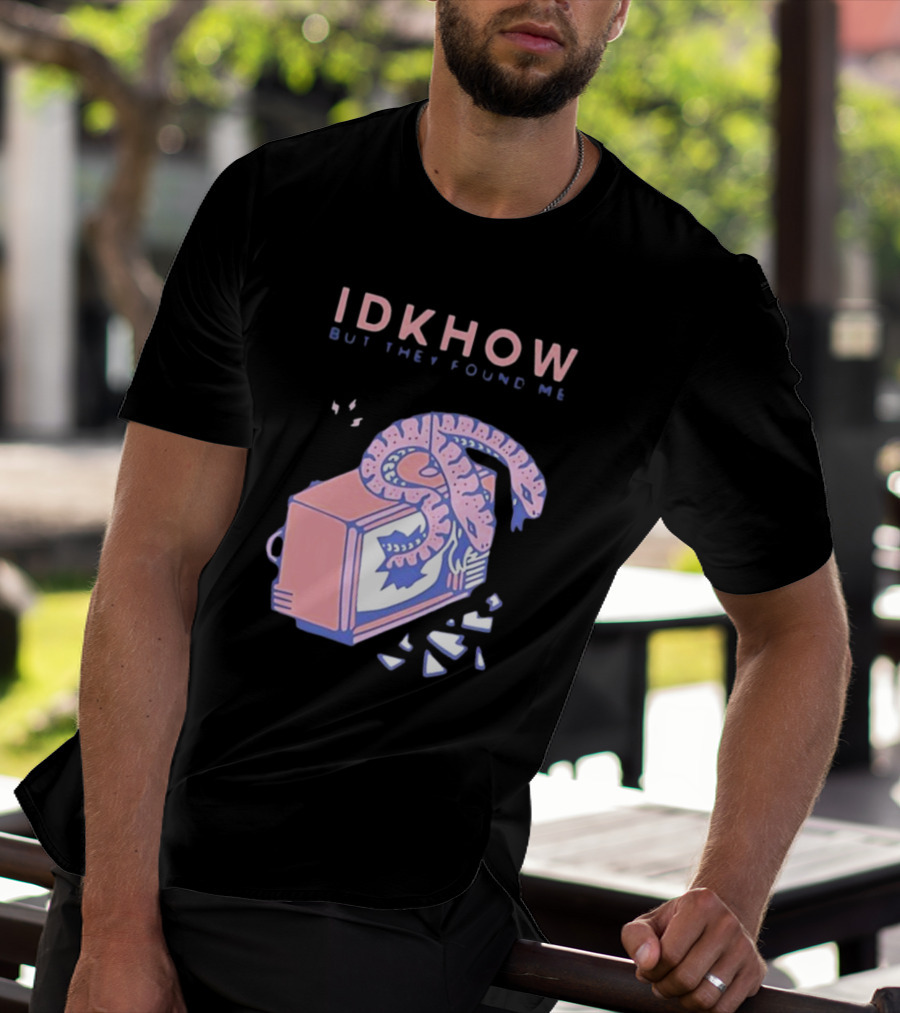 IDKhow But They Found Me Snake Crushed TV Pastel Pink Blue Image T-Shirt