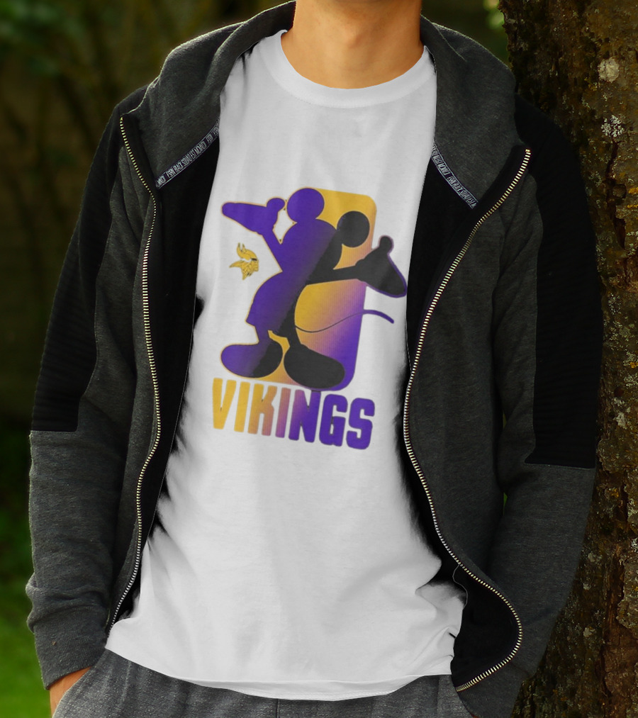 Mickey Mouse Vikings Minnesota Disney Cross Fade T-Shirt