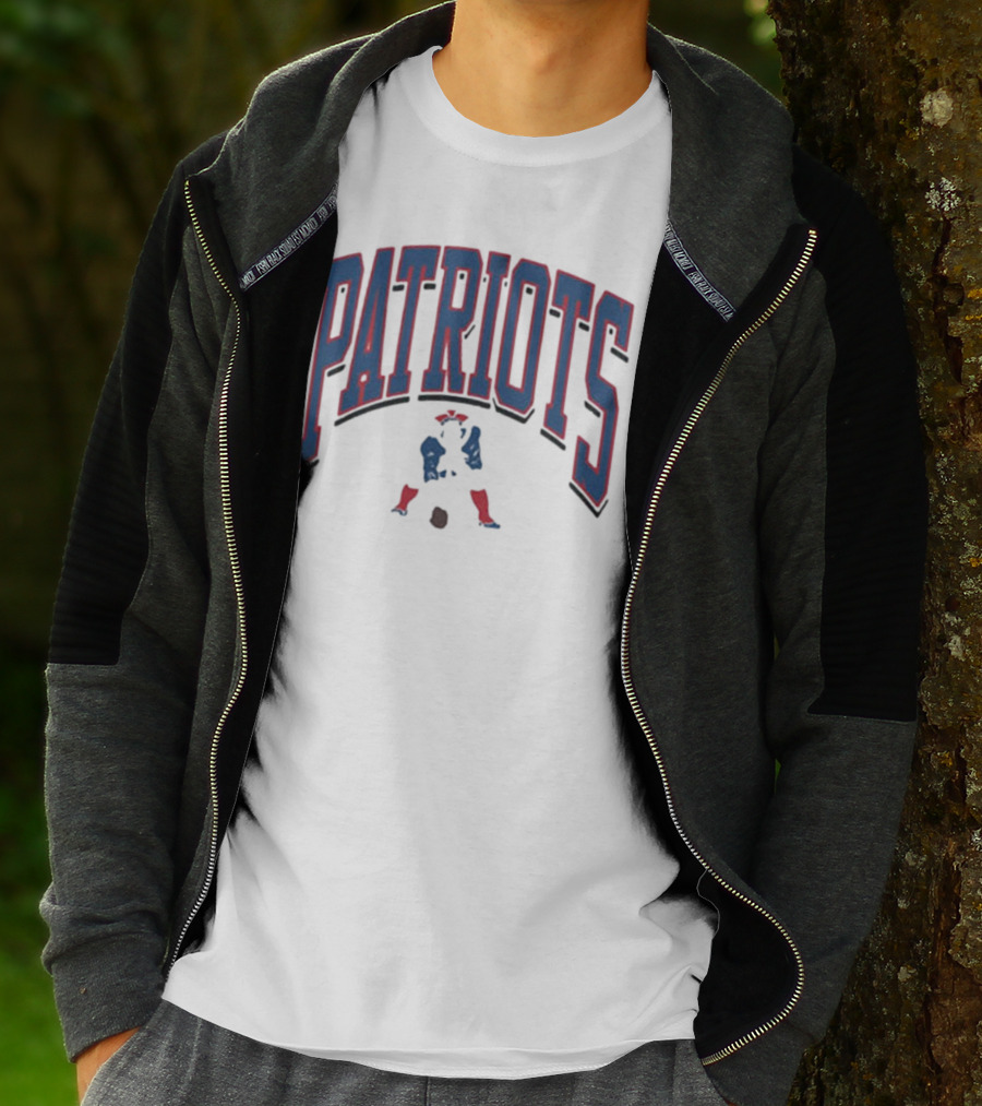 New England Patriots Patriotic Franklin Historic Walk Tall T-Shirt