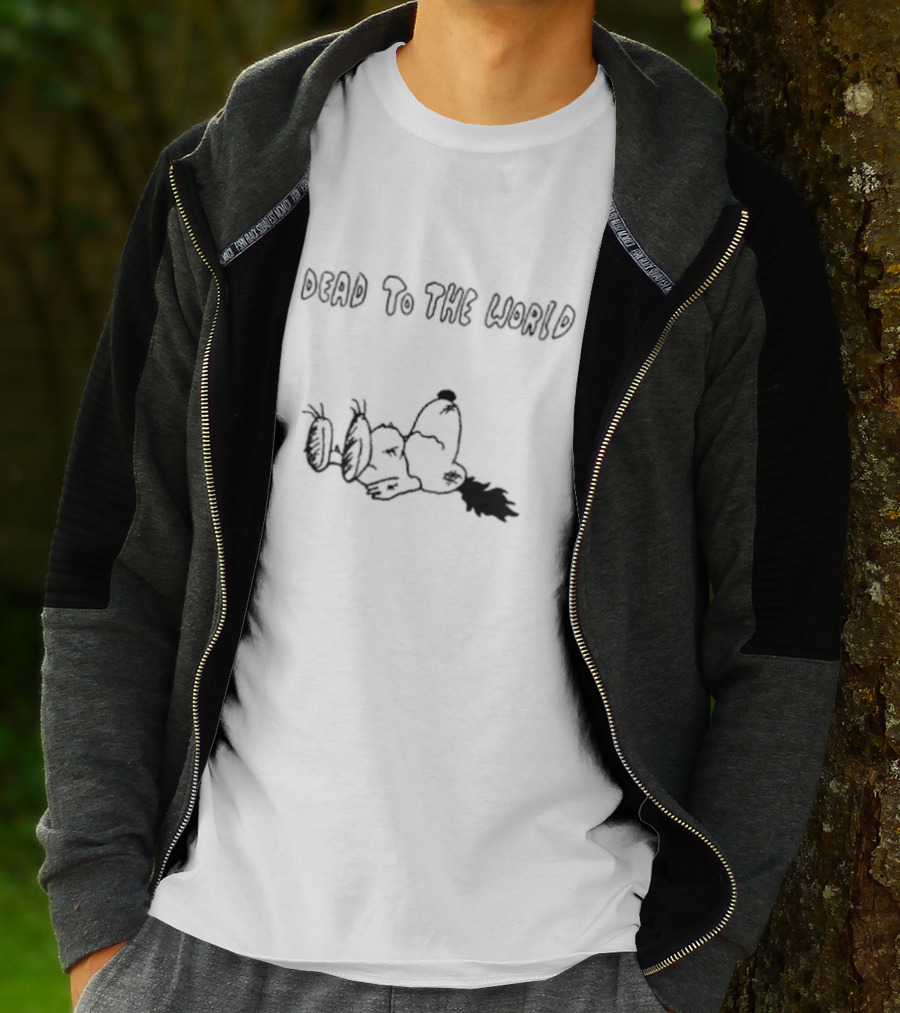 Snoopy Dead To The World Peanuts Comic Character Sleeping T-Shirt
