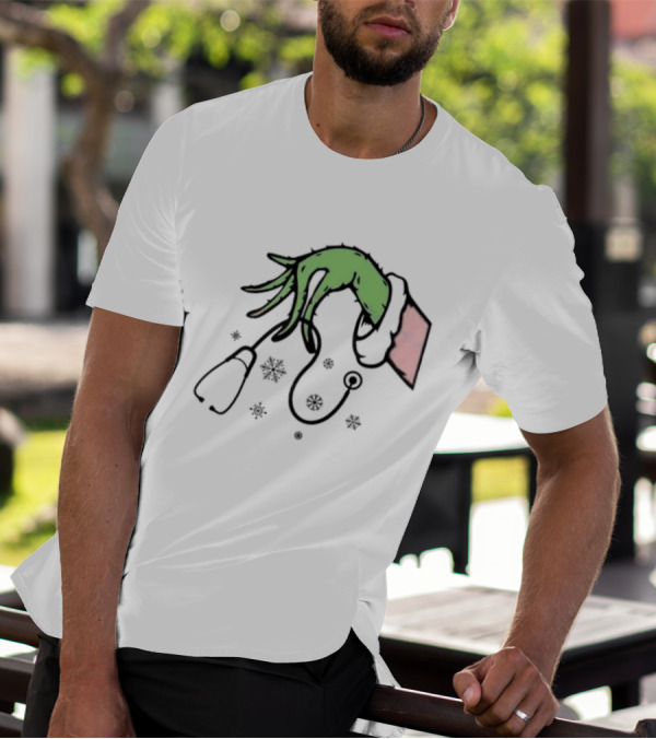 Christmas Nurse Grinch With Stethoscope And Snowflakes T-Shirt