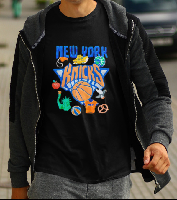 New York Knicks NBA Basketball Claymation NYC Statue Liberty Apple Pizza Taxi Pretzel Pigeon T-Shirt