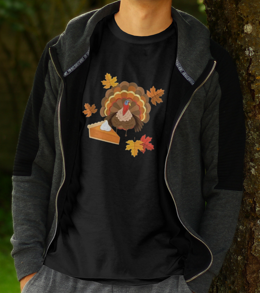 Turkey And Pie With Autumn Leaves T-Shirt