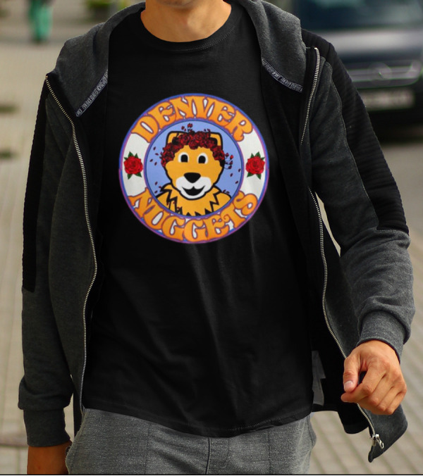 Denver Nuggets Bear Head Surrounded By Red Roses T-Shirt