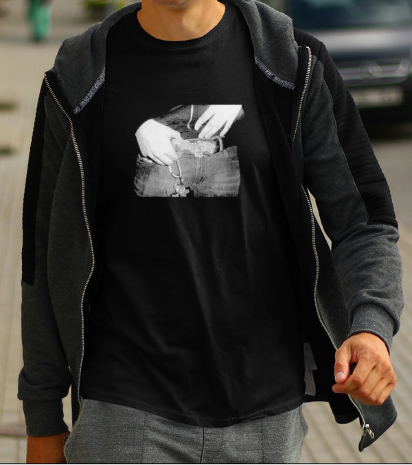 Birdloaf Bat Buckle Monochrome Close-Up T-Shirt