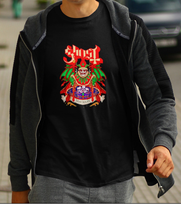 Ghost Santa Claus Santanas Yuletide Feast Christmas Skulls T-Shirt