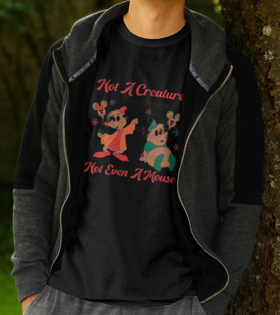 Not A Creature Was Stirring Not Even A Mouse Jaq And Gus Holiday Snowflakes T-Shirt